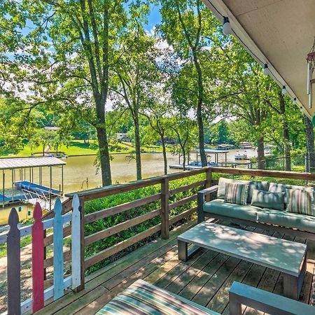 Lakefront Hot Springs Home With Updated Deck And Dock! Zewnętrze zdjęcie