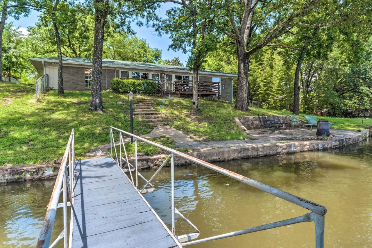 Lakefront Hot Springs Home With Updated Deck And Dock! Zewnętrze zdjęcie